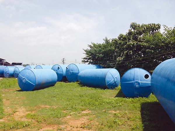湘宝新型整体化粪池产品示意图